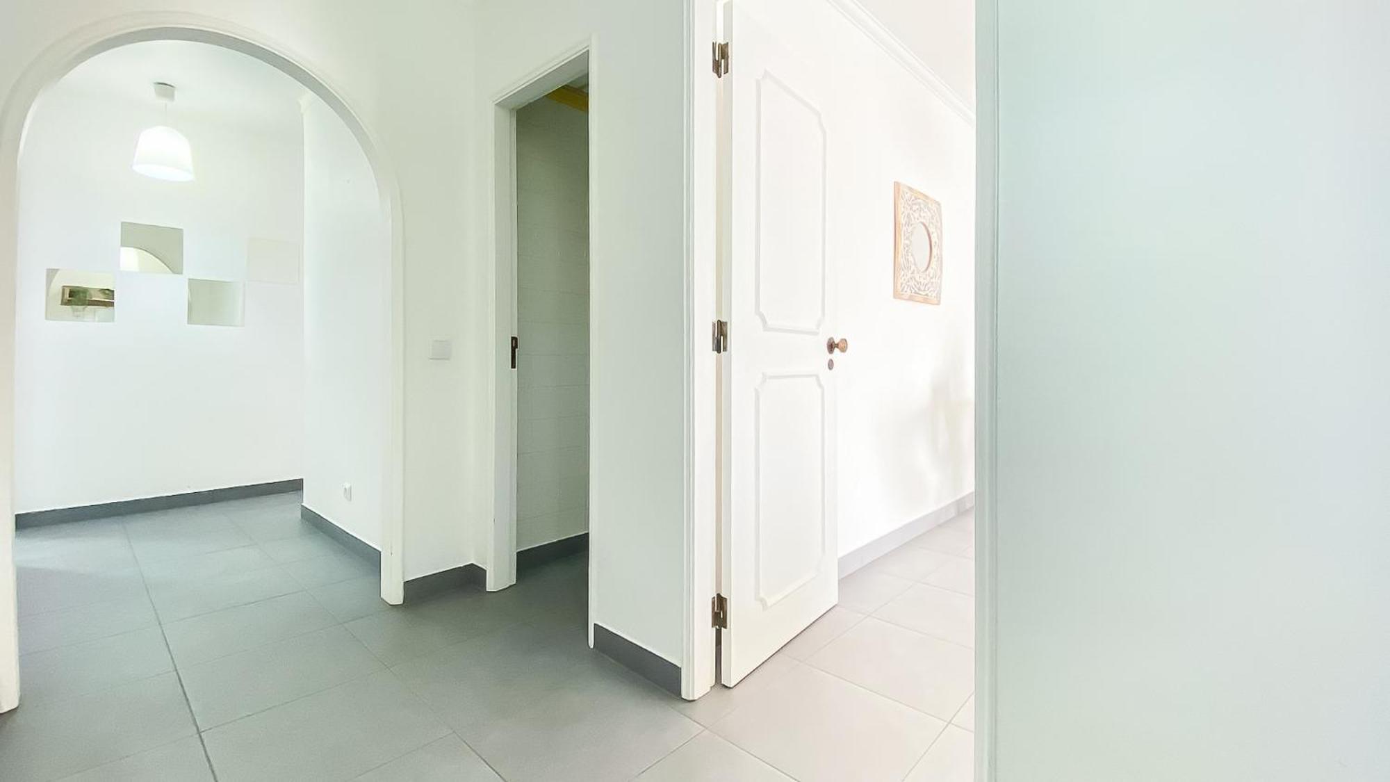 Quarteira Frente Praia II By Homeslow Rentals ภายนอก รูปภาพ